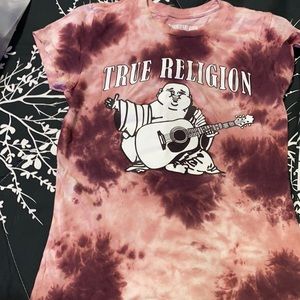 True religion shirt QTY 2 shirts